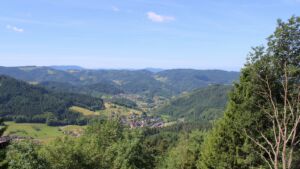 Dieses Bild zeigt eine Webcam-Aufnahme vom Achertal, aufgenommen am Sonntag, den 14.06.2026 um 10:40 Uhr. Die Temperatur betrug 16.2°C.
