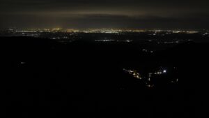 Dieses Bild zeigt eine Webcam-Aufnahme vom Achertal, aufgenommen am Samstag, den 20.12.2025 um 07:00 Uhr. Die Temperatur betrug 5.2°C.