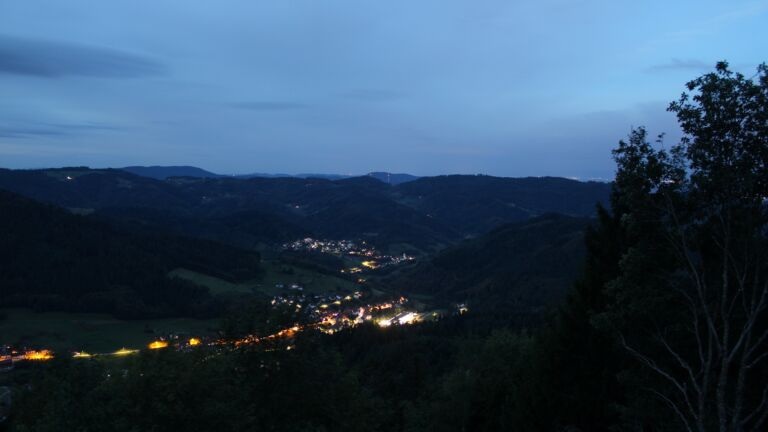 Dieses Bild zeigt eine Webcam-Aufnahme vom Achertal, aufgenommen am Freitag, den 18.09.2026 um 06:30 Uhr. Die Temperatur betrug 12.3°C.