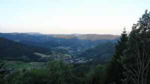 Dieses Bild zeigt eine Webcam-Aufnahme vom Achertal, aufgenommen am Samstag, den 20.06.2026 um 06:00 Uhr. Die Temperatur betrug 23.2°C.