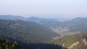 Dieses Bild zeigt eine Webcam-Aufnahme vom Achertal, aufgenommen am Dienstag, den 24.03.2026 um 08:00 Uhr. Die Temperatur betrug 6.4°C.