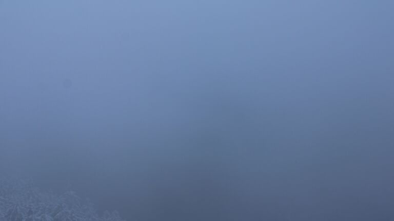 Dieses Bild zeigt eine Webcam-Aufnahme vom Achertal, aufgenommen am Mittwoch, den 26.11.2025 um 14:50 Uhr. Die Temperatur betrug -1.9°C.