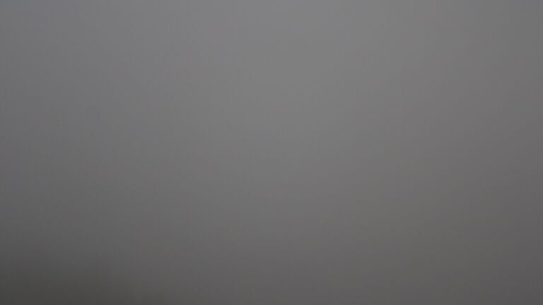 Dieses Bild zeigt eine Webcam-Aufnahme vom Achertal, aufgenommen am Donnerstag, den 04.12.2025 um 19:30 Uhr. Die Temperatur betrug 0.1°C.