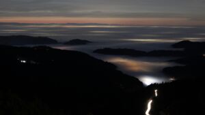 Dieses Bild zeigt eine Webcam-Aufnahme vom Achertal, aufgenommen am Freitag, den 07.11.2025 um 18:30 Uhr. Die Temperatur betrug 8.9°C.