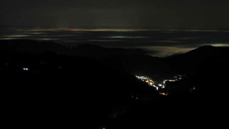 Dieses Bild zeigt eine Webcam-Aufnahme vom Achertal, aufgenommen am Donnerstag, den 22.01.2026 um 06:00 Uhr. Die Temperatur betrug 3.9°C.