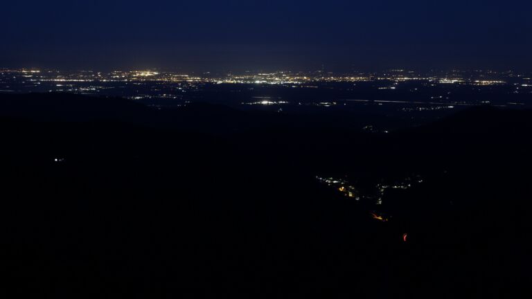 Dieses Bild zeigt eine Webcam-Aufnahme vom Achertal, aufgenommen am Donnerstag, den 09.04.2026 um 05:50 Uhr. Die Temperatur betrug 11.5°C.