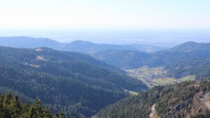 Dieses Bild zeigt eine Webcam-Aufnahme vom Achertal, aufgenommen am Montag, den 02.03.2026 um 14:50 Uhr. Die Temperatur betrug 10.6°C.