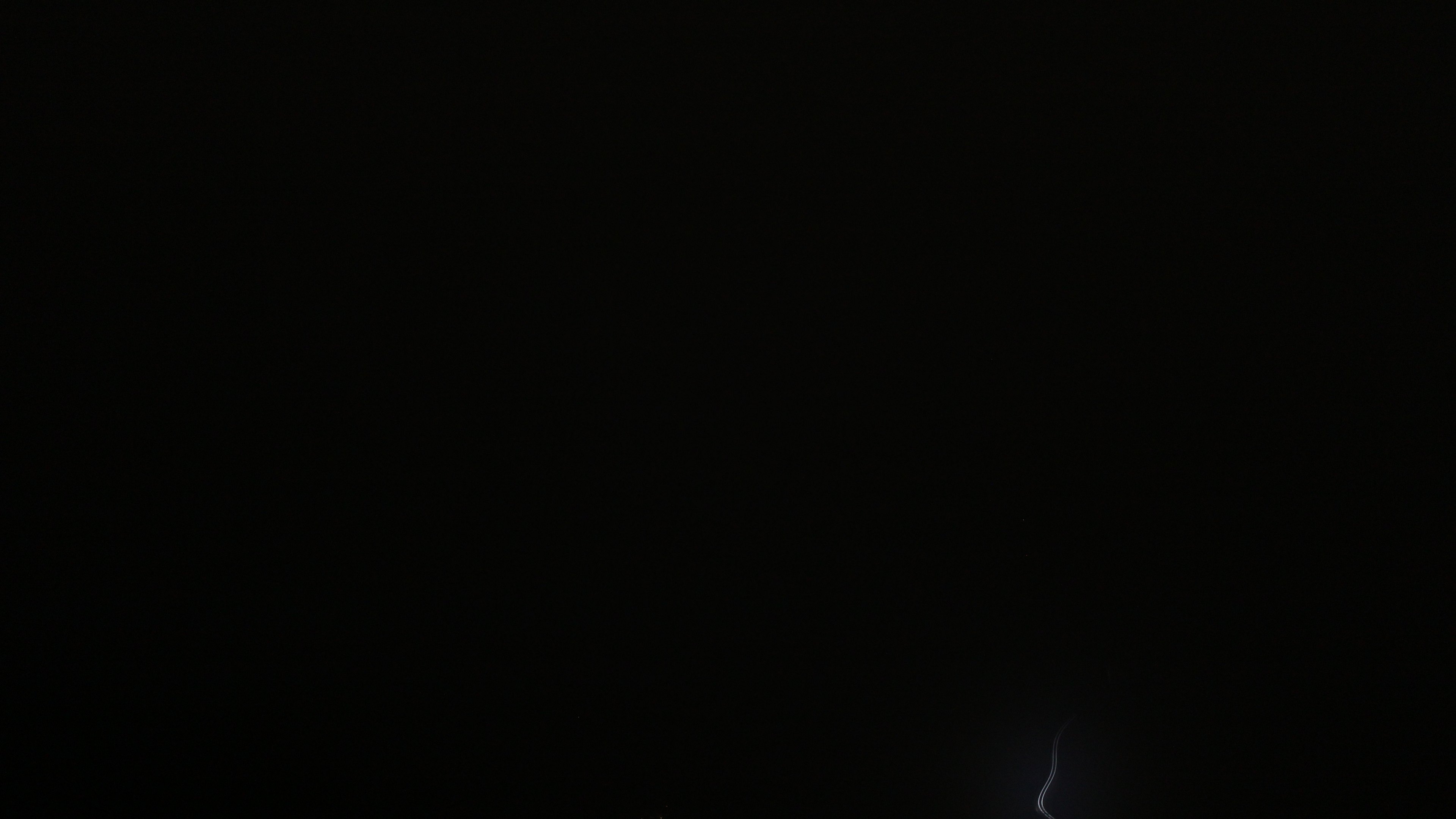 Dieses Bild zeigt eine Webcam-Aufnahme vom Achertal, aufgenommen am Donnerstag, den 11.12.2025 um 19:00 Uhr. Die Temperatur betrug 3.5°C.