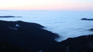 Dieses Bild zeigt eine Webcam-Aufnahme vom Achertal, aufgenommen am Montag, den 19.01.2026 um 17:20 Uhr. Die Temperatur betrug 7°C.