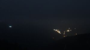 Dieses Bild zeigt eine Webcam-Aufnahme vom Achertal, aufgenommen am Donnerstag, den 11.12.2025 um 05:30 Uhr. Die Temperatur betrug 5.9°C.