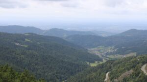 Dieses Bild zeigt eine Webcam-Aufnahme vom Achertal, aufgenommen am Mittwoch, den 17.09.2025 um 13:40 Uhr. Die Temperatur betrug 11.5°C.