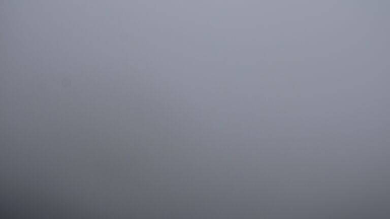 Dieses Bild zeigt eine Webcam-Aufnahme vom Achertal, aufgenommen am Donnerstag, den 12.02.2026 um 13:10 Uhr. Die Temperatur betrug 2.2°C.