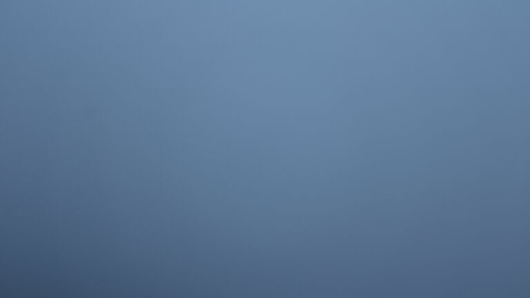 Dieses Bild zeigt eine Webcam-Aufnahme vom Achertal, aufgenommen am Donnerstag, den 30.10.2025 um 07:10 Uhr. Die Temperatur betrug 5.2°C.