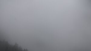 Dieses Bild zeigt eine Webcam-Aufnahme vom Achertal, aufgenommen am Montag, den 24.11.2025 um 09:50 Uhr. Die Temperatur betrug 0.6°C.