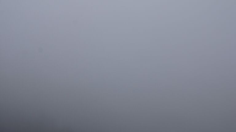 Dieses Bild zeigt eine Webcam-Aufnahme vom Achertal, aufgenommen am Freitag, den 28.11.2025 um 14:40 Uhr. Die Temperatur betrug 3.2°C.