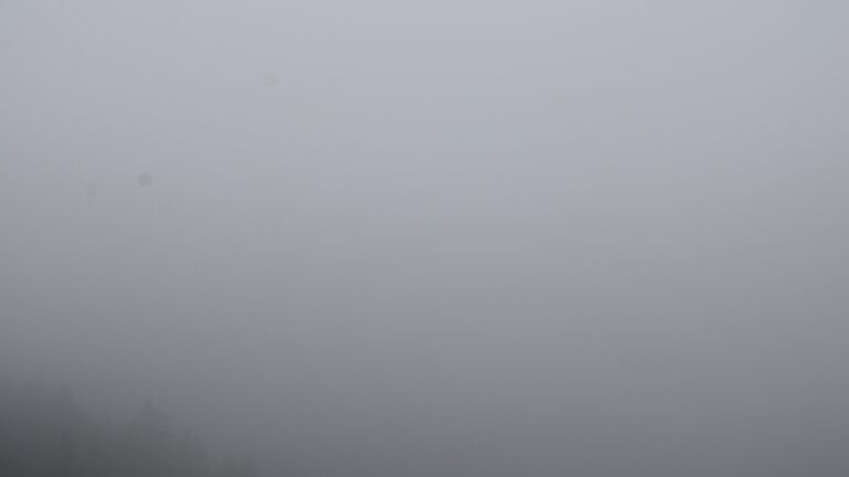Dieses Bild zeigt eine Webcam-Aufnahme vom Achertal, aufgenommen am Freitag, den 26.09.2025 um 13:00 Uhr. Die Temperatur betrug 7.4°C.