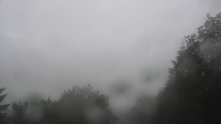 Dieses Bild zeigt eine Webcam-Aufnahme vom Achertal, aufgenommen am Freitag, den 12.06.2026 um 18:50 Uhr. Die Temperatur betrug 12.6°C.