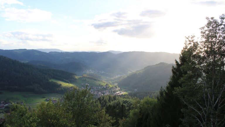 Dieses Bild zeigt eine Webcam-Aufnahme vom Achertal, aufgenommen am Samstag, den 10.10.2026 um 17:20 Uhr. Die Temperatur betrug 11.4°C.