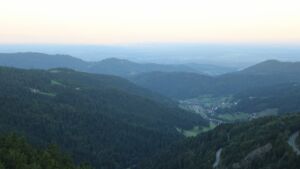 Dieses Bild zeigt eine Webcam-Aufnahme vom Achertal, aufgenommen am Donnerstag, den 18.09.2025 um 07:20 Uhr. Die Temperatur betrug 12.3°C.