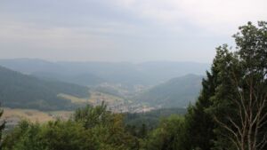 Dieses Bild zeigt eine Webcam-Aufnahme vom Achertal, aufgenommen am Montag, den 17.08.2026 um 10:10 Uhr. Die Temperatur betrug 18.8°C.