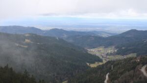 Dieses Bild zeigt eine Webcam-Aufnahme vom Achertal, aufgenommen am Montag, den 23.02.2026 um 14:00 Uhr. Die Temperatur betrug 4.1°C.