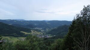 Dieses Bild zeigt eine Webcam-Aufnahme vom Achertal, aufgenommen am Mittwoch, den 10.06.2026 um 05:50 Uhr. Die Temperatur betrug 9.5°C.