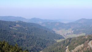 Dieses Bild zeigt eine Webcam-Aufnahme vom Achertal, aufgenommen am Donnerstag, den 19.03.2026 um 10:00 Uhr. Die Temperatur betrug 4.6°C.