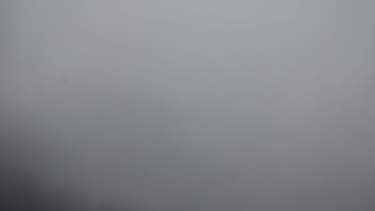 Dieses Bild zeigt eine Webcam-Aufnahme vom Achertal, aufgenommen am Samstag, den 04.04.2026 um 08:20 Uhr. Die Temperatur betrug 4.4°C.