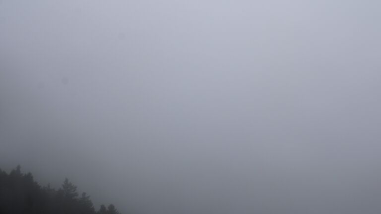 Dieses Bild zeigt eine Webcam-Aufnahme vom Achertal, aufgenommen am Mittwoch, den 22.10.2025 um 13:40 Uhr. Die Temperatur betrug 8.6°C.