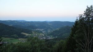 Dieses Bild zeigt eine Webcam-Aufnahme vom Achertal, aufgenommen am Samstag, den 20.06.2026 um 05:30 Uhr. Die Temperatur betrug 22.6°C.
