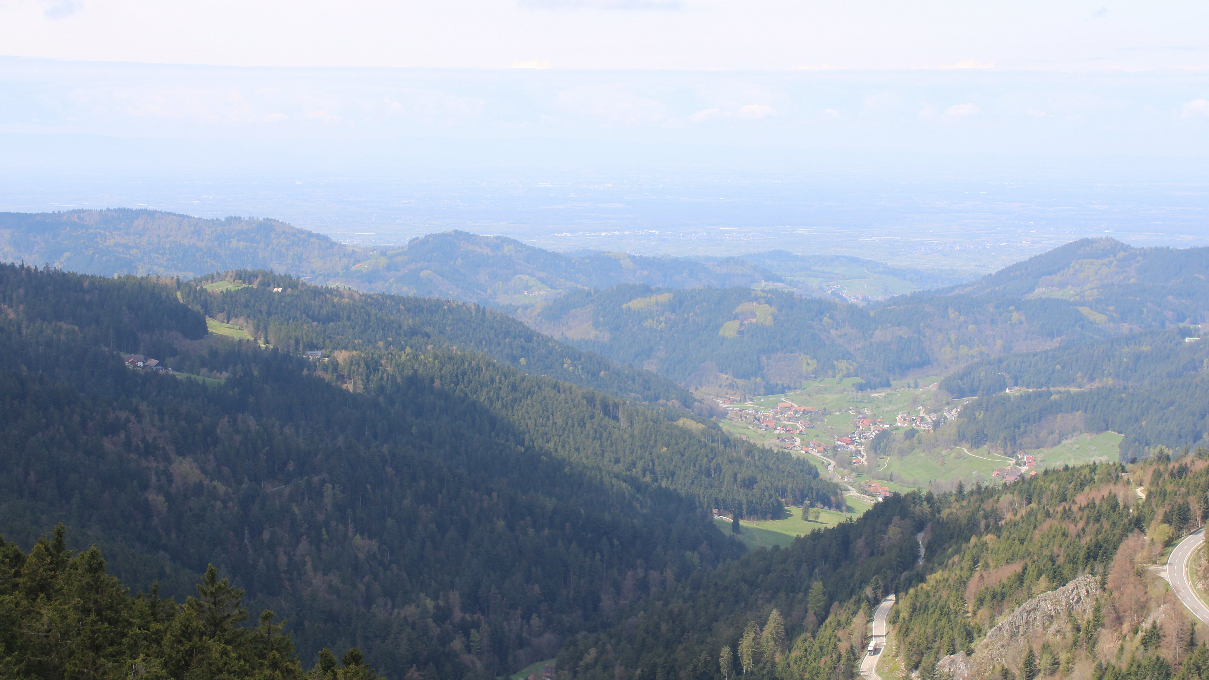 Zum Fotoarchiv vom Donnerstag, 16. April 2026