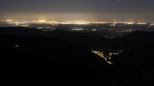 Dieses Bild zeigt eine Webcam-Aufnahme vom Achertal, aufgenommen am Mittwoch, den 08.04.2026 um 05:00 Uhr. Die Temperatur betrug 9.1°C.