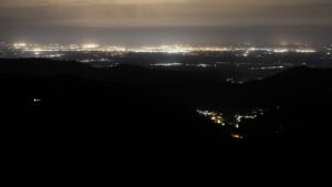 Dieses Bild zeigt eine Webcam-Aufnahme vom Achertal, aufgenommen am Freitag, den 10.04.2026 um 03:00 Uhr. Die Temperatur betrug 11.3°C.