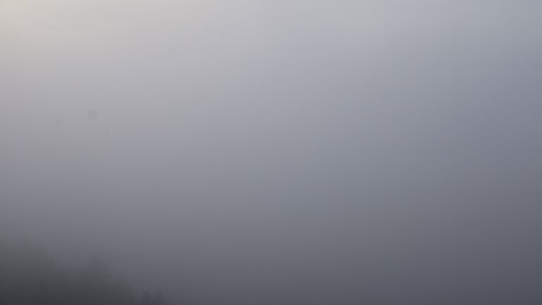 Dieses Bild zeigt eine Webcam-Aufnahme vom Achertal, aufgenommen am Samstag, den 29.11.2025 um 15:40 Uhr. Die Temperatur betrug 5.1°C.