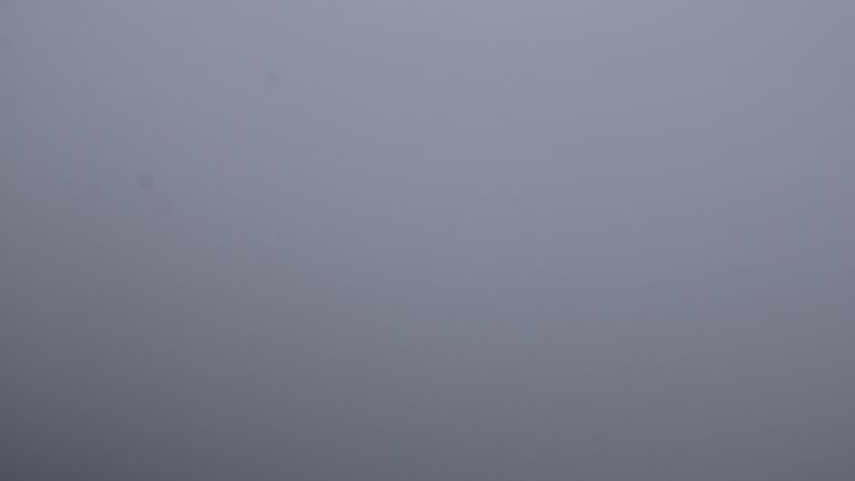 Dieses Bild zeigt eine Webcam-Aufnahme vom Achertal, aufgenommen am Freitag, den 05.12.2025 um 12:50 Uhr. Die Temperatur betrug 0.8°C.