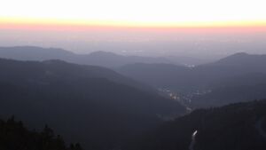 Dieses Bild zeigt eine Webcam-Aufnahme vom Achertal, aufgenommen am Mittwoch, den 04.03.2026 um 18:50 Uhr. Die Temperatur betrug 6.6°C.