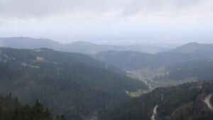 Dieses Bild zeigt eine Webcam-Aufnahme vom Achertal, aufgenommen am Mittwoch, den 11.03.2026 um 12:30 Uhr. Die Temperatur betrug 5.2°C.