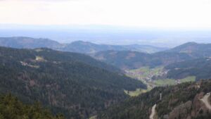 Dieses Bild zeigt eine Webcam-Aufnahme vom Achertal, aufgenommen am Sonntag, den 05.04.2026 um 15:00 Uhr. Die Temperatur betrug 11.5°C.