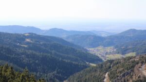 Dieses Bild zeigt eine Webcam-Aufnahme vom Achertal, aufgenommen am Freitag, den 27.02.2026 um 14:50 Uhr. Die Temperatur betrug 15.6°C.