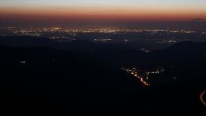 Dieses Bild zeigt eine Webcam-Aufnahme vom Achertal, aufgenommen am Freitag, den 20.03.2026 um 19:40 Uhr. Die Temperatur betrug 5.6°C.