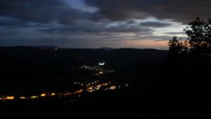 Dieses Bild zeigt eine Webcam-Aufnahme vom Achertal, aufgenommen am Mittwoch, den 16.09.2026 um 20:30 Uhr. Die Temperatur betrug 13.3°C.