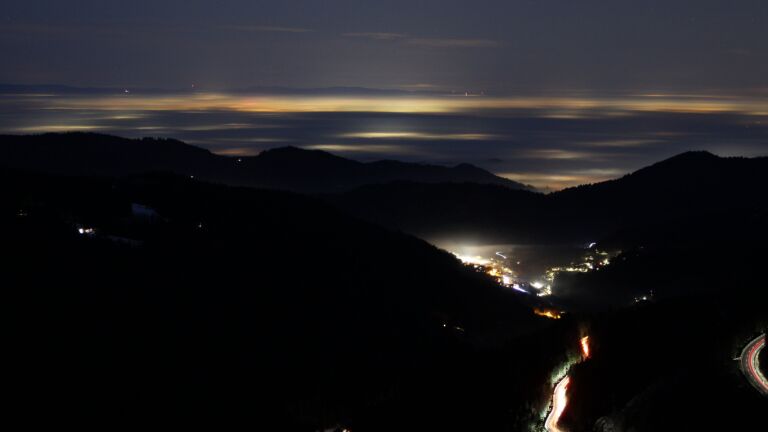 Dieses Bild zeigt eine Webcam-Aufnahme vom Achertal, aufgenommen am Freitag, den 23.01.2026 um 06:50 Uhr. Die Temperatur betrug 2.8°C.