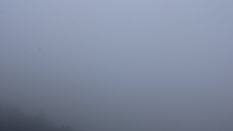 Dieses Bild zeigt eine Webcam-Aufnahme vom Achertal, aufgenommen am Mittwoch, den 22.10.2025 um 15:50 Uhr. Die Temperatur betrug 9.8°C.