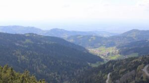 Dieses Bild zeigt eine Webcam-Aufnahme vom Achertal, aufgenommen am Montag, den 20.04.2026 um 15:30 Uhr. Die Temperatur betrug 9.3°C.