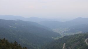 Dieses Bild zeigt eine Webcam-Aufnahme vom Achertal, aufgenommen am Sonntag, den 10.05.2026 um 15:40 Uhr. Die Temperatur betrug 15.1°C.