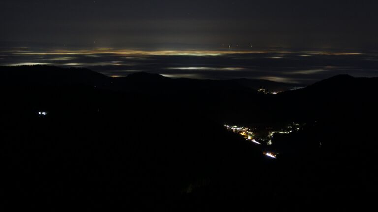 Dieses Bild zeigt eine Webcam-Aufnahme vom Achertal, aufgenommen am Donnerstag, den 26.02.2026 um 05:50 Uhr. Die Temperatur betrug 9.1°C.