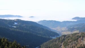 Dieses Bild zeigt eine Webcam-Aufnahme vom Achertal, aufgenommen am Montag, den 19.01.2026 um 13:10 Uhr. Die Temperatur betrug 8.6°C.