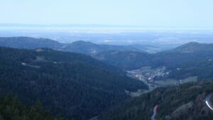 Dieses Bild zeigt eine Webcam-Aufnahme vom Achertal, aufgenommen am Dienstag, den 09.12.2025 um 07:40 Uhr. Die Temperatur betrug 10.1°C.