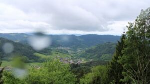 Dieses Bild zeigt eine Webcam-Aufnahme vom Achertal, aufgenommen am Donnerstag, den 14.05.2026 um 10:30 Uhr. Die Temperatur betrug 4.4°C.
