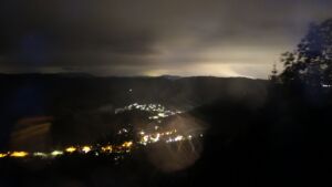 Dieses Bild zeigt eine Webcam-Aufnahme vom Achertal, aufgenommen am Mittwoch, den 20.05.2026 um 03:40 Uhr. Die Temperatur betrug 9.5°C.
